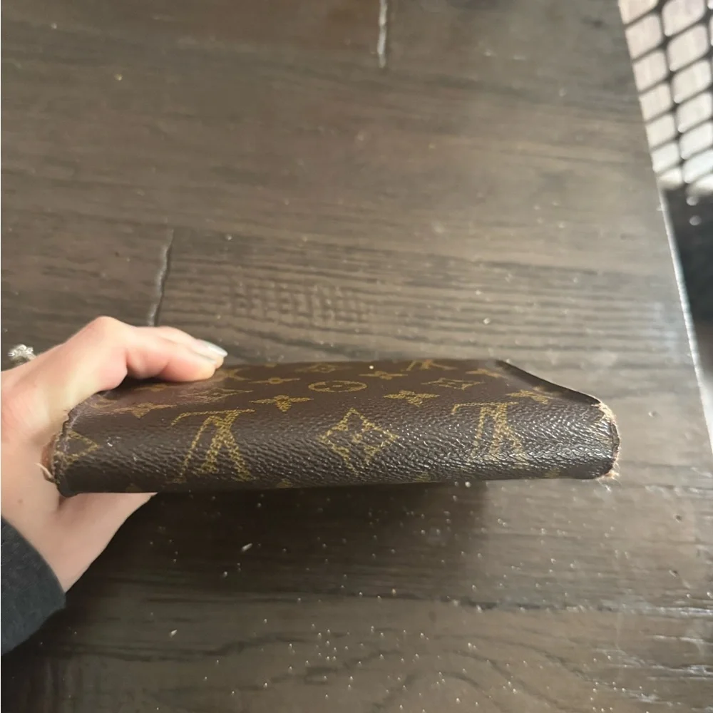 Louis Vuitton Trifold Snap Monogram Wallet